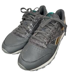 Reebok Athletic‎ Shoes